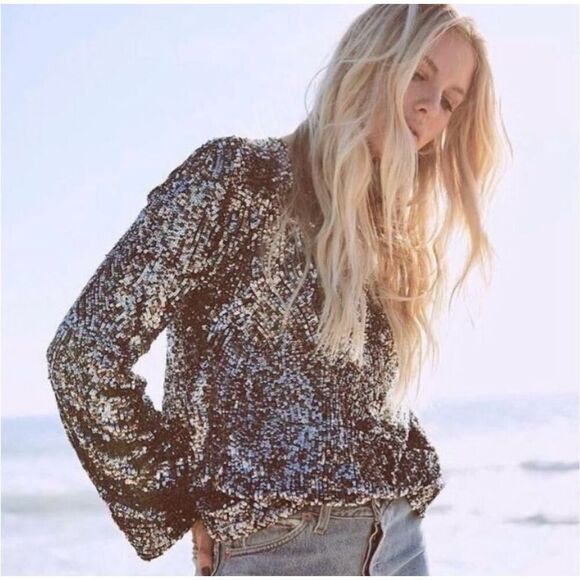 Equipment Tops - Equipment Abeline Sequin Long Sleeve Top silver black size medium
